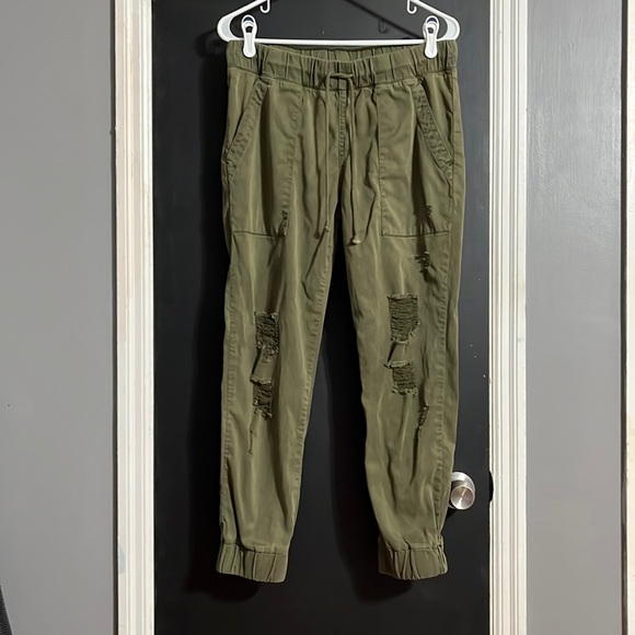 Bella Dahl Pants - bella dahl Distressed Joggers